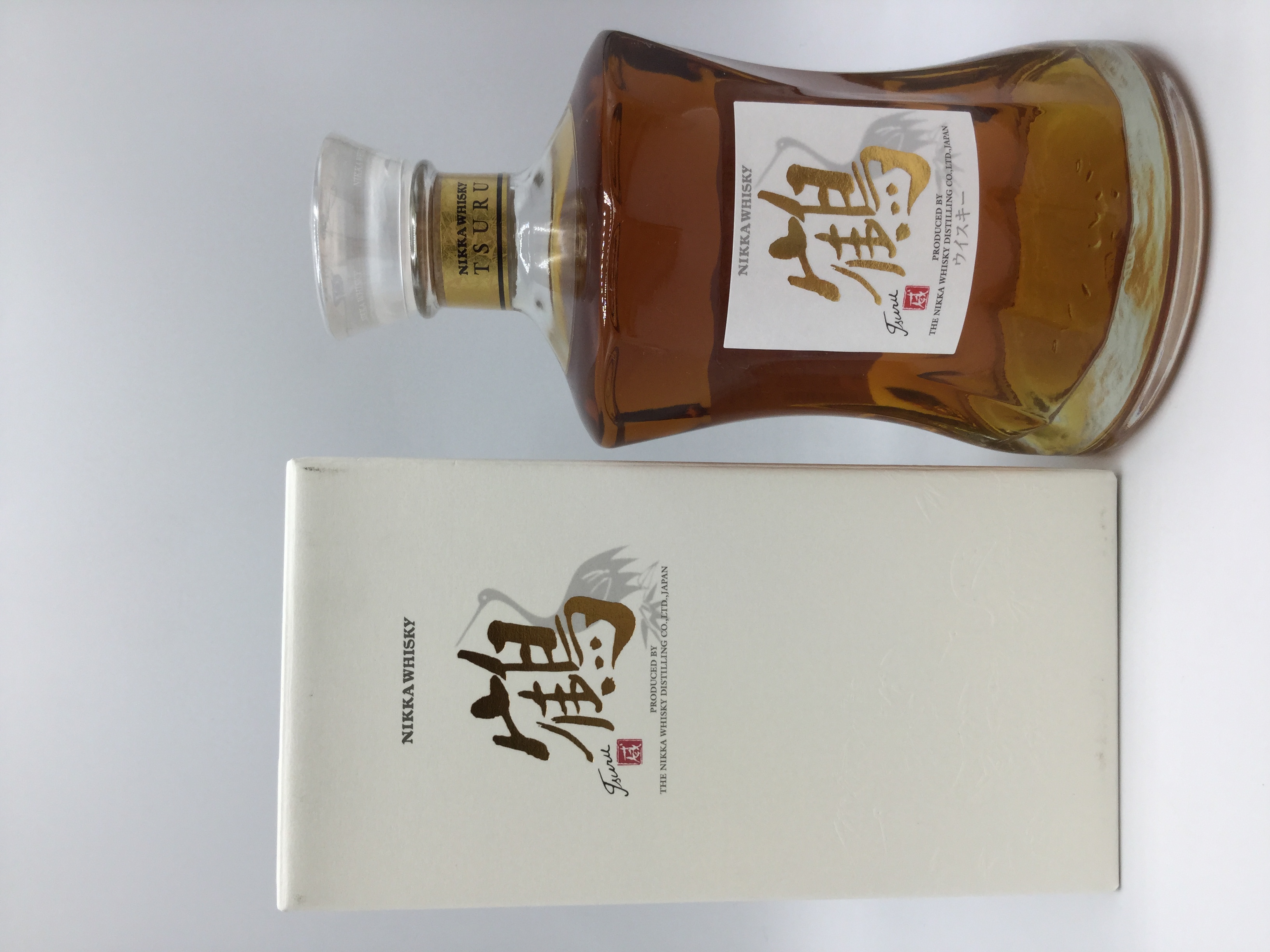 ニッカウィスキー　鶴　　　　　　NIKKA WHISKY TSURU