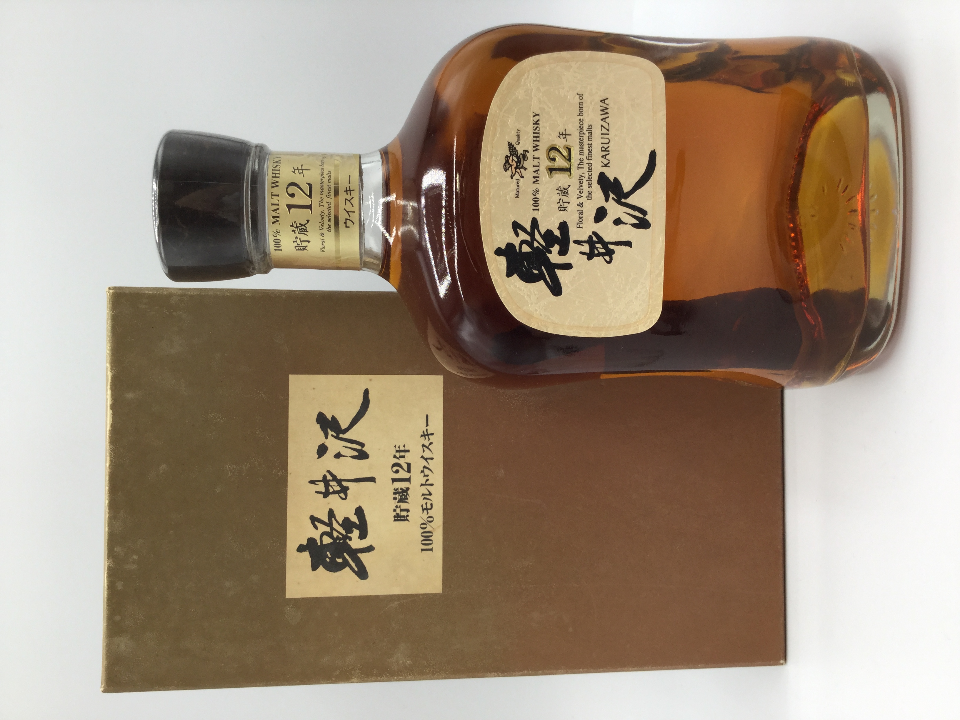 軽井沢蒸留所　貯蔵12年　　　　　　KARUIZAWA DISTILLERY 12 years old