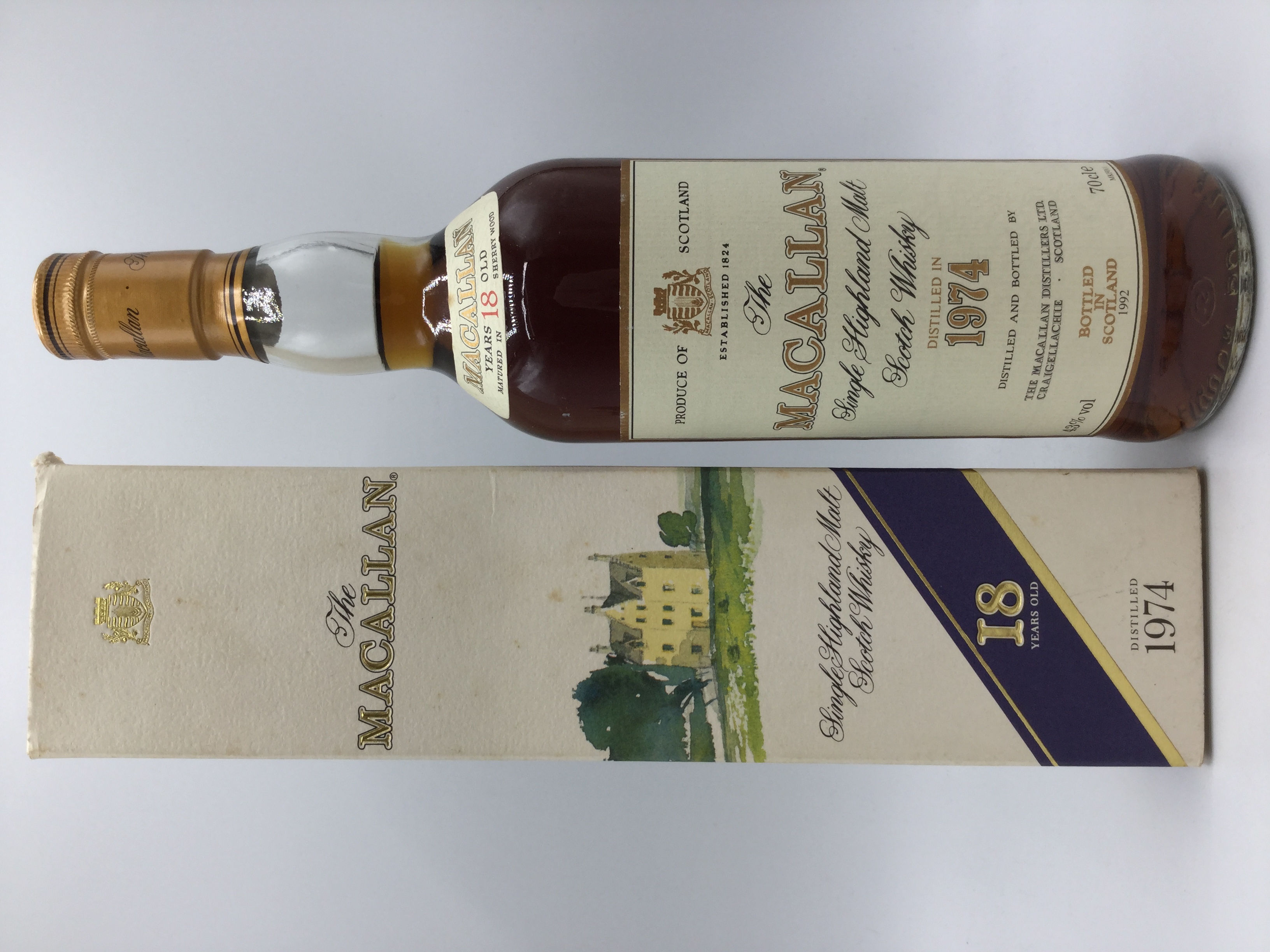 マッカラン　18年　1974　　　MACALLAN　18 years old 1974